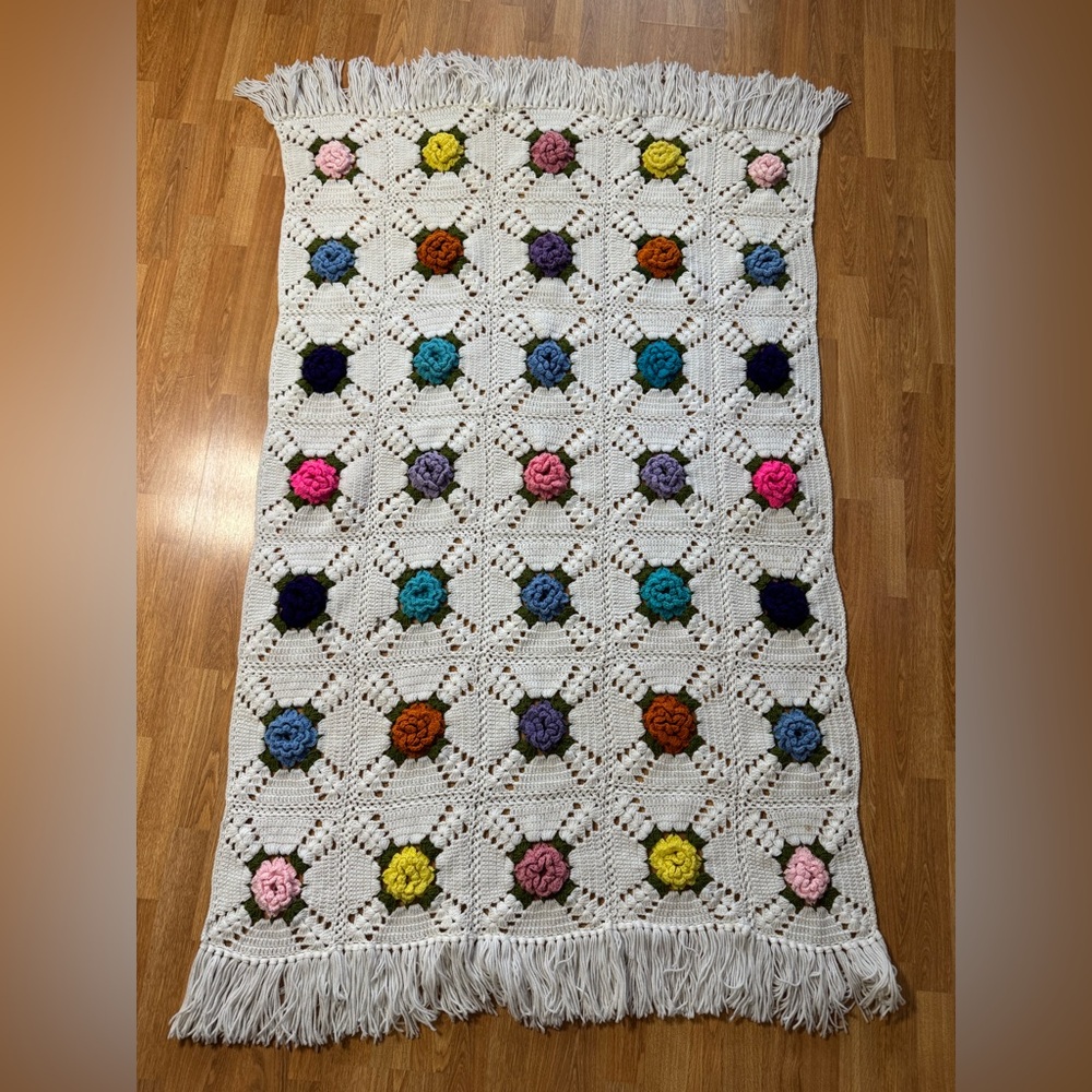 Vintage Crochet Afghan Blanket 3D Rose Throw Handmade Granny Square Fringed